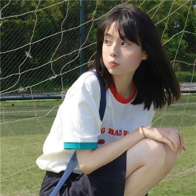 求助!我把朋友变小了 海报